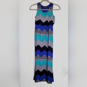 Kids Size 12 Blue And Teal Chevron Maxi Dress